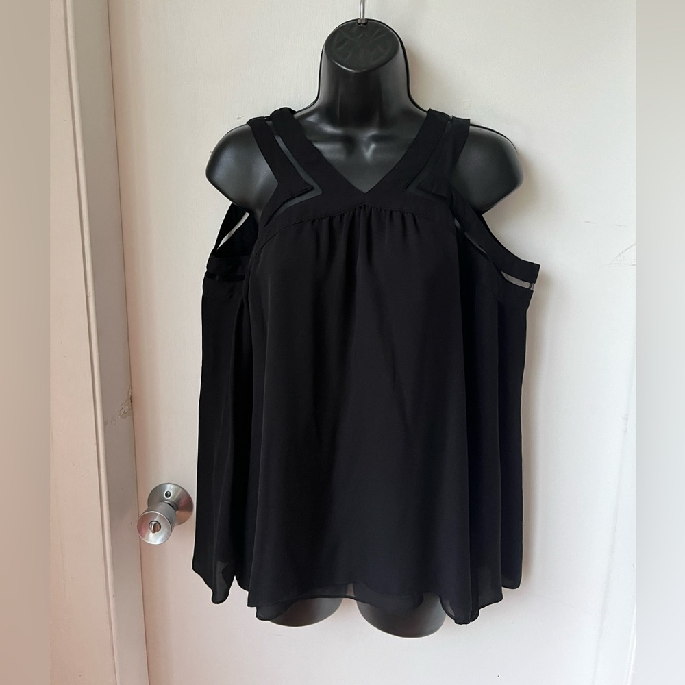 RAMY BROOK NY OFF SHOULDER, black longsleeve silk blouse , v neck mesh sz M